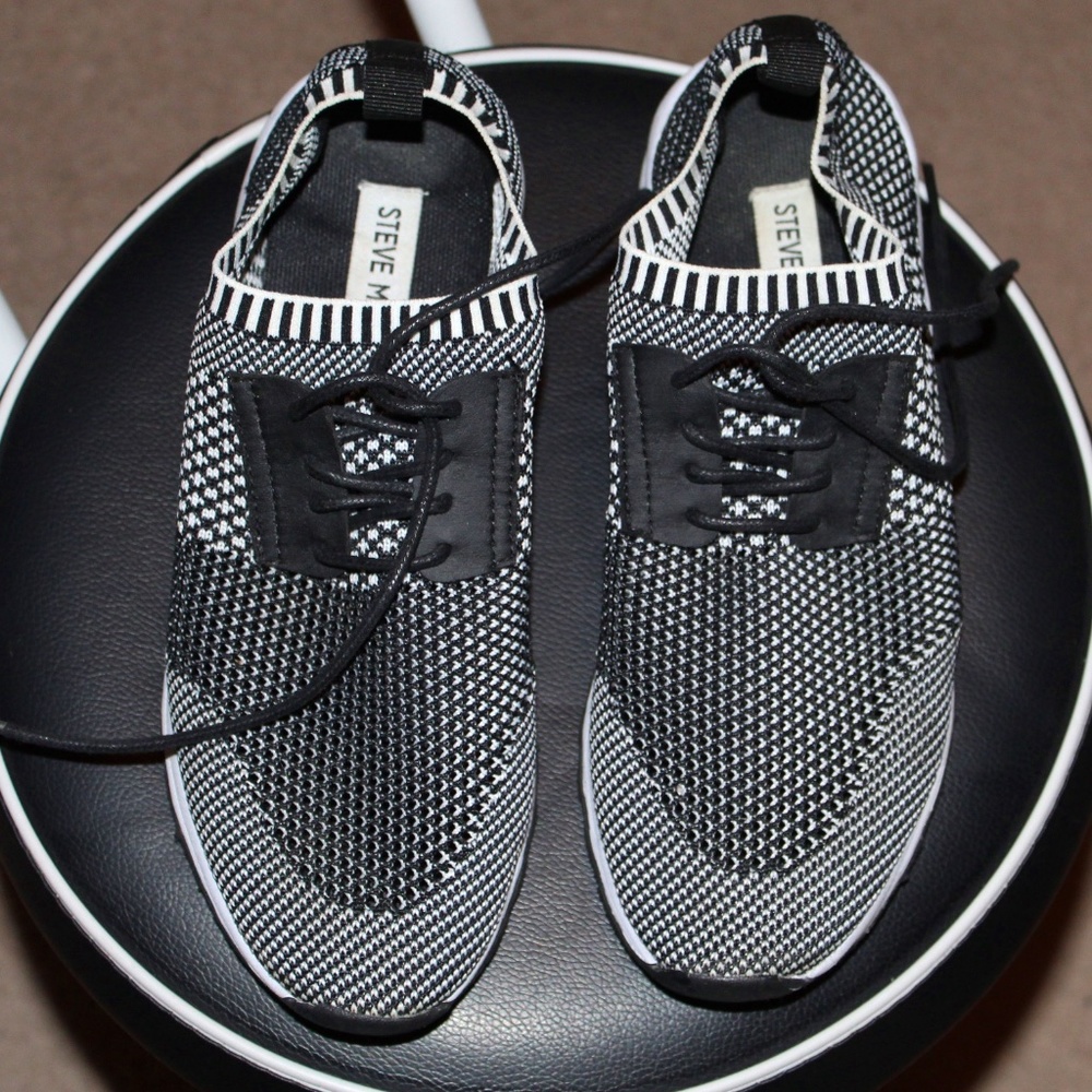 Steve Madden Knit Dress Sneakers